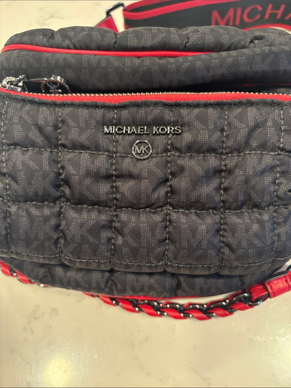 Michael Kors Black Quilted Men’s Belt Bag with Red Accents - Picture 3 of 7